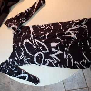 Black and white dress